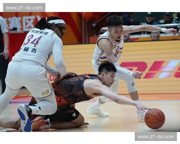 篮球赛季的起伏与明星球员的表现 如何影响整个联赛的格局变化